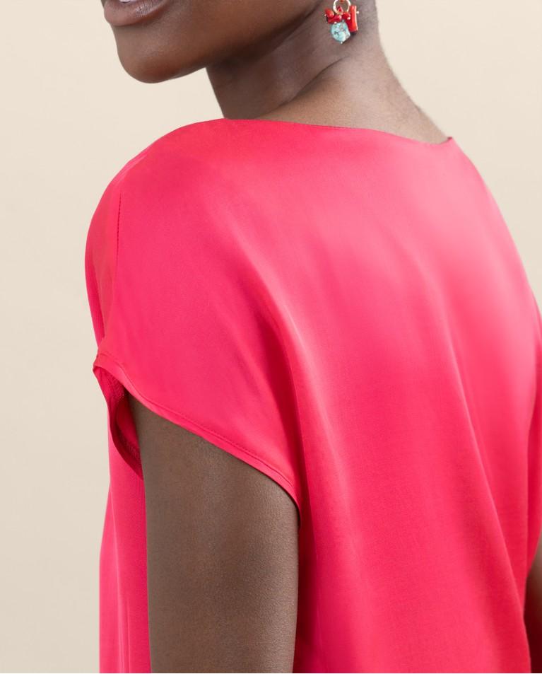 Surkana Camiseta Satinada Con Cuello Barco Fucsia