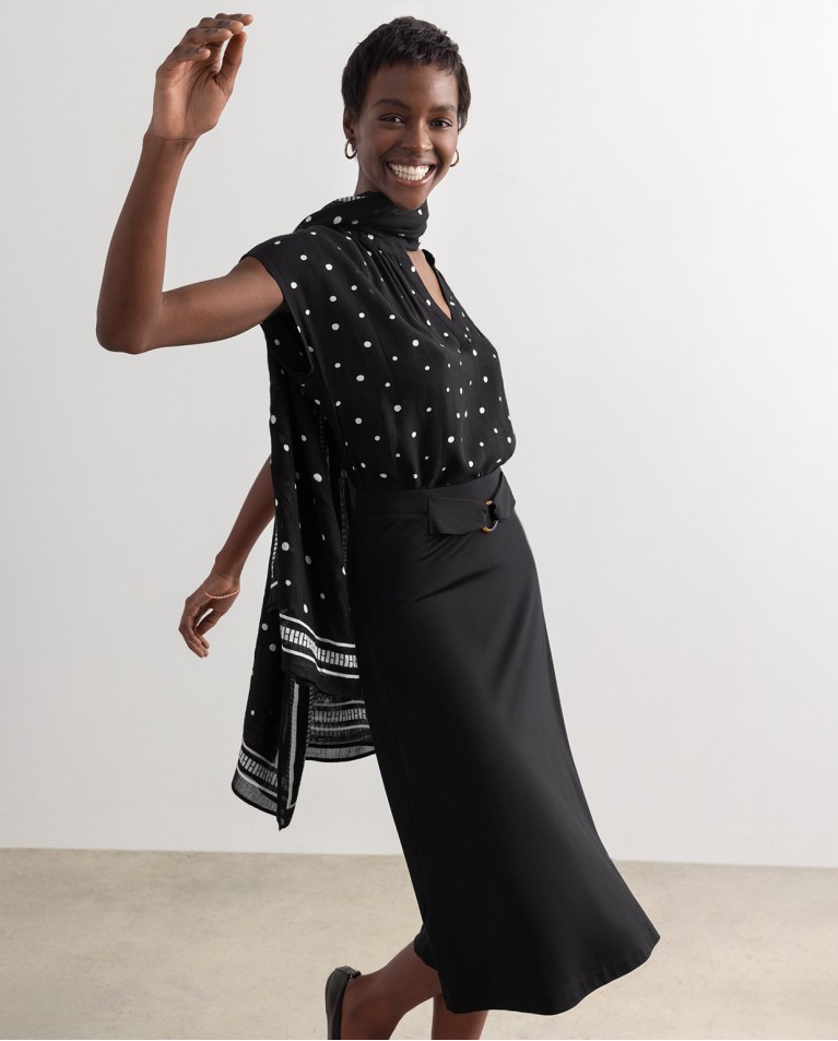 Surkana Falda Midi Elástica Lisa Negro