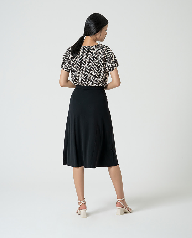 Surkana Falda Midi Elástica Lisa Negro