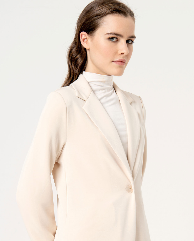 Surkana Levita Elástica Con Solapas Lisa Crudo