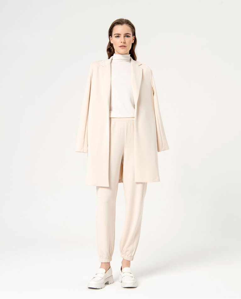 Surkana Levita Elástica Con Solapas Lisa Crudo