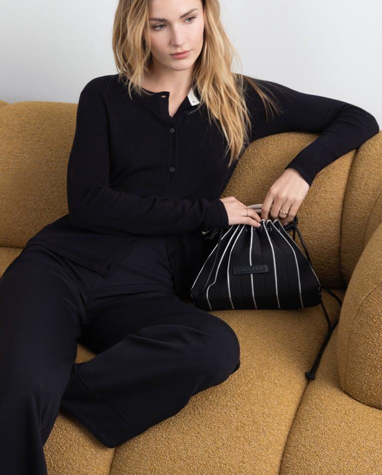 Surkana Pantalón Cropped Elástico Liso Negro