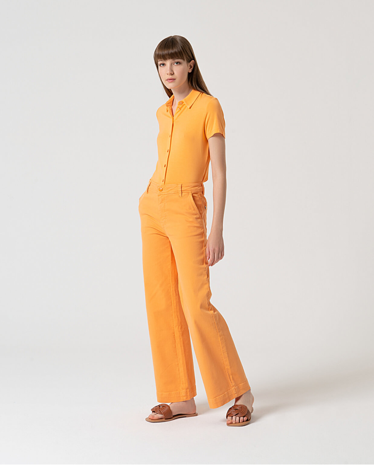 surkana Pantalón flare denim liso Mandarina