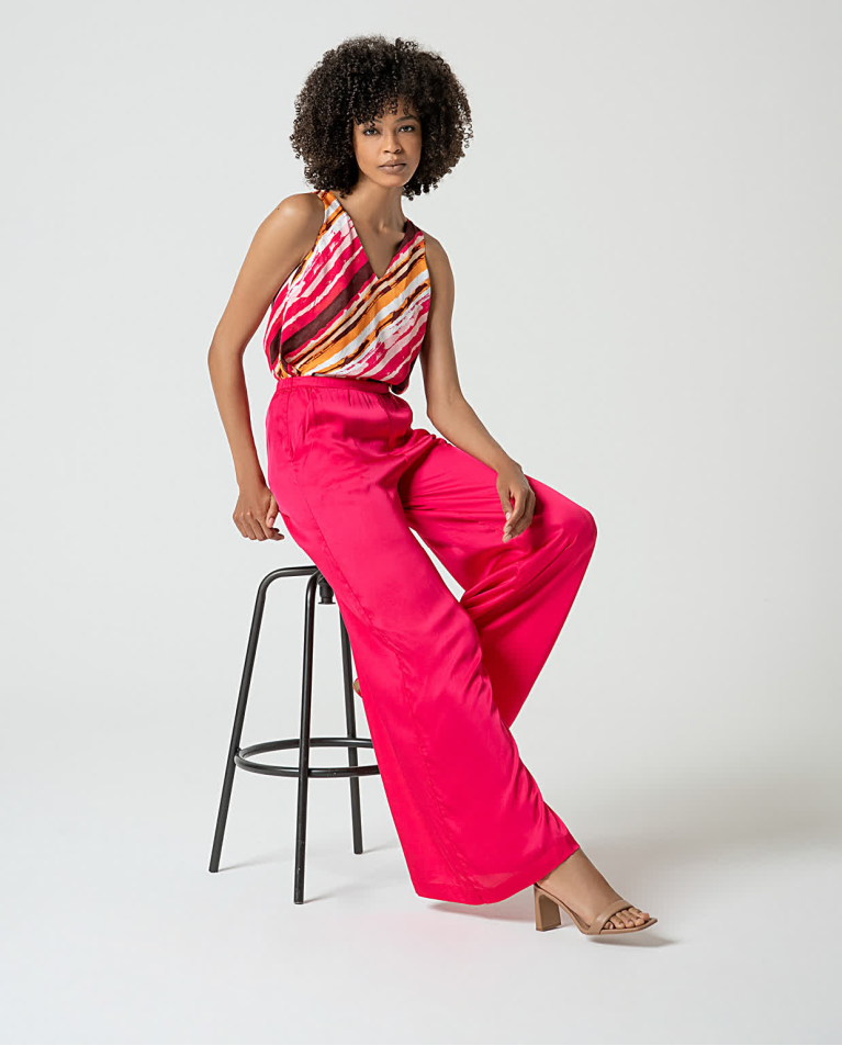 Surkana Pantalón Wide Leg Satinado Liso Fucsia