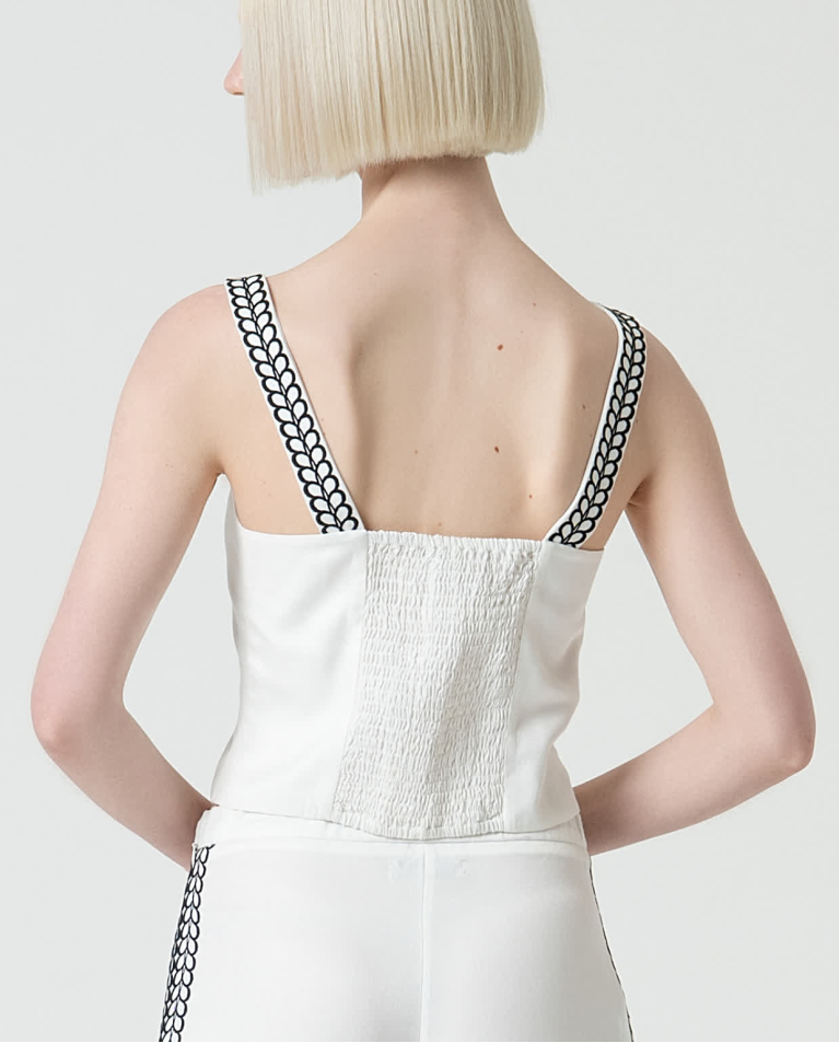 Surkana Top Crop Con Tirantes Bordados Blanco