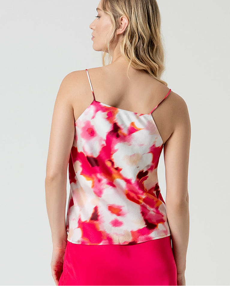 Surkana Top Satinado Escote Pico Estampado Fucsia