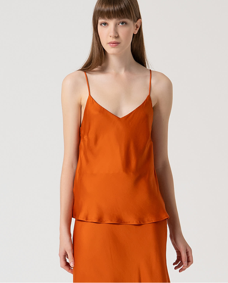 surkana Top satinado y fluido de tirantes Teja