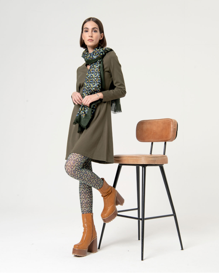 Surkana Vestido Elástico Recto Y Corto Kaki