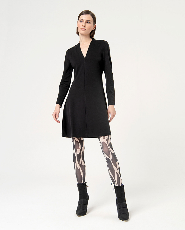 surkana Vestido elástico recto y corto Negro