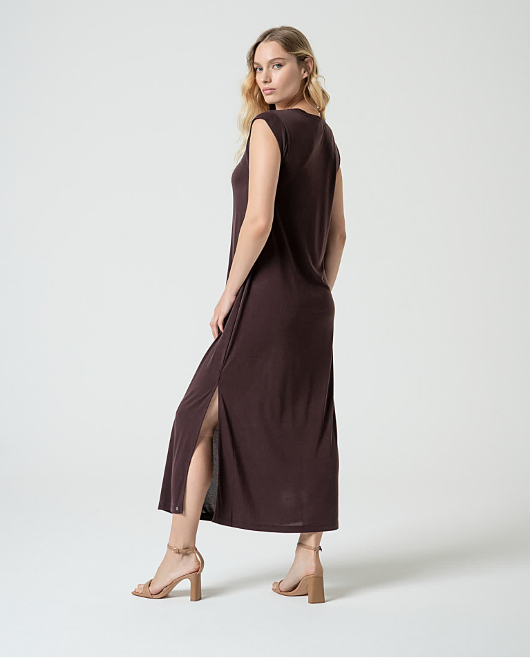 Surkana Vestido Largo Elástico Recto Marrón