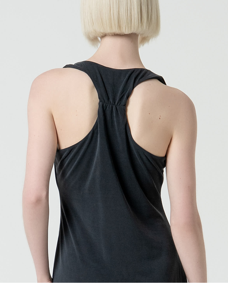 Surkana Vestido Midi Elástico Liso Negro