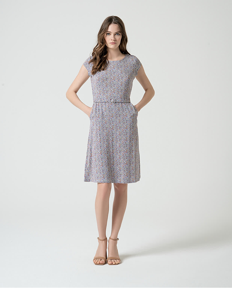 surkana Vestido elástico con cinturón estampado Azul