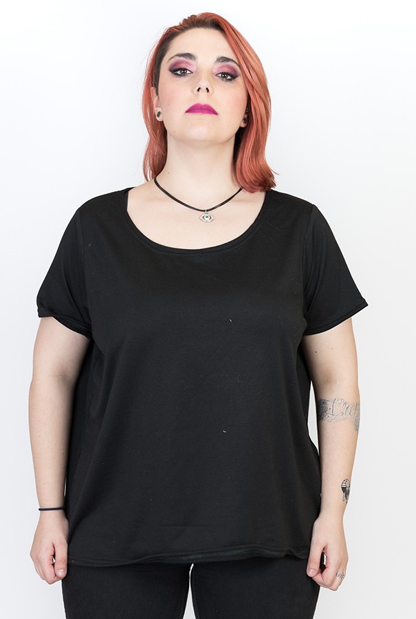 susana escribano Camiseta basica negra. Talla grande