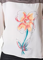 Susana Escribano Camiseta Corta Y Ancha. Dibujo Exclusivo