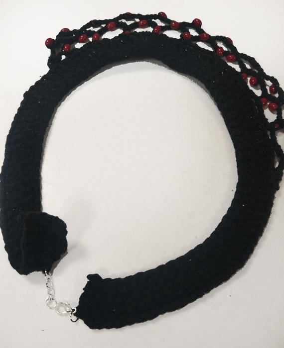 Susana Escribano Collares De Ganchillo. Regalo San Valentin