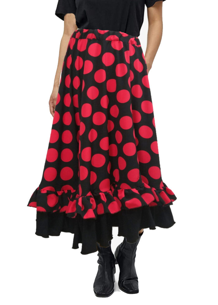 susana escribano Falda profesional de lunares sevillana