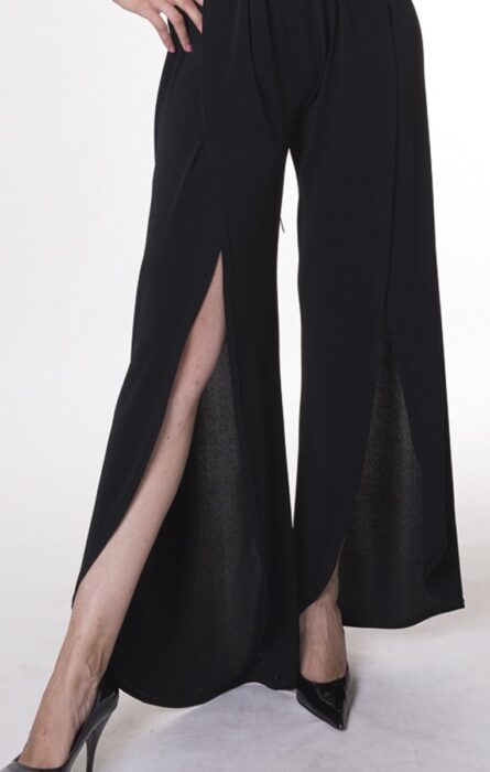 Susana Escribano Pantalon Negro Con Abertural Central