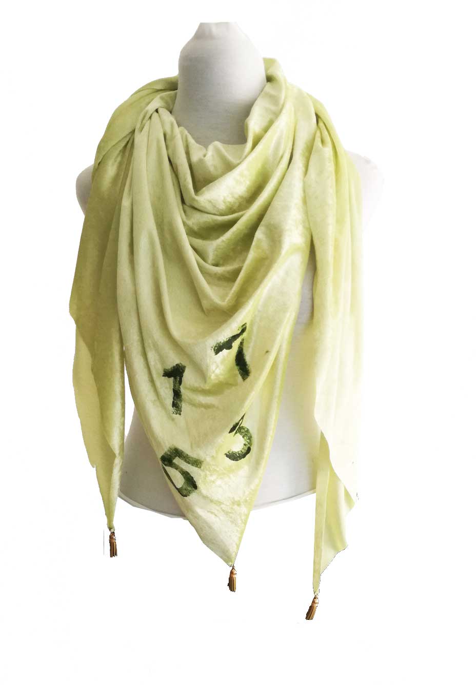 Susana Escribano Pañuelo De Mujer. Numeros. Aterciopelado