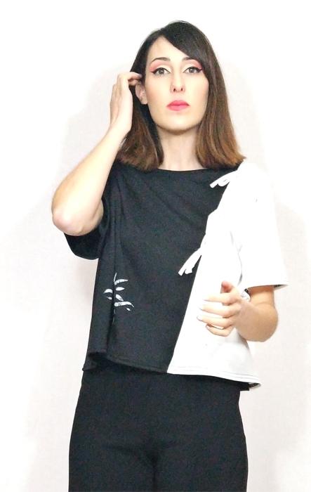 Susana Escribano Camiseta Negra Y Blanca De Mujer