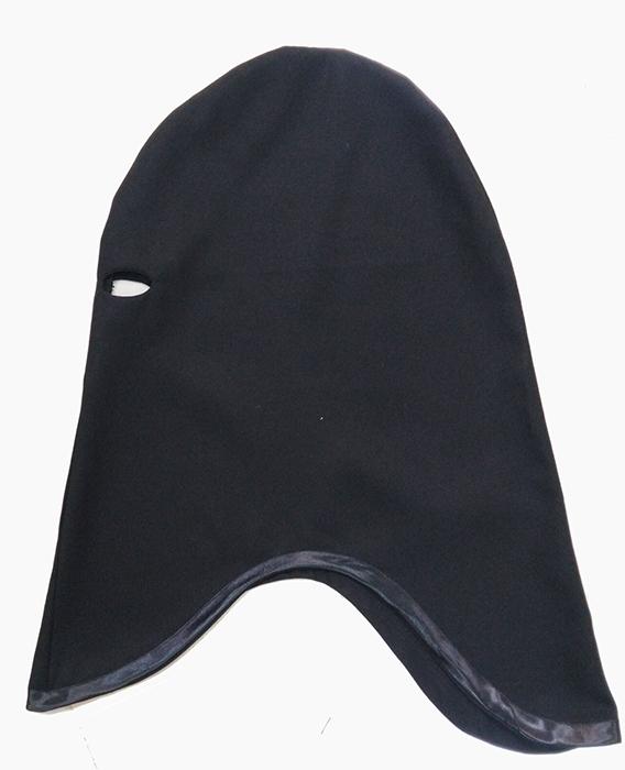 susana escribano Capillo negro