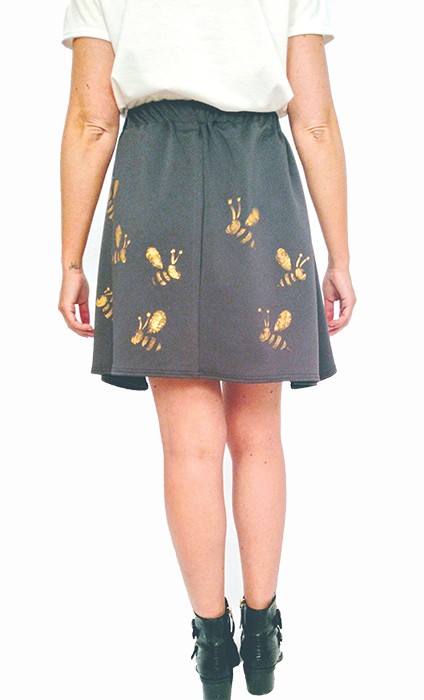 Susana Escribano Falda Corta Original Moderna