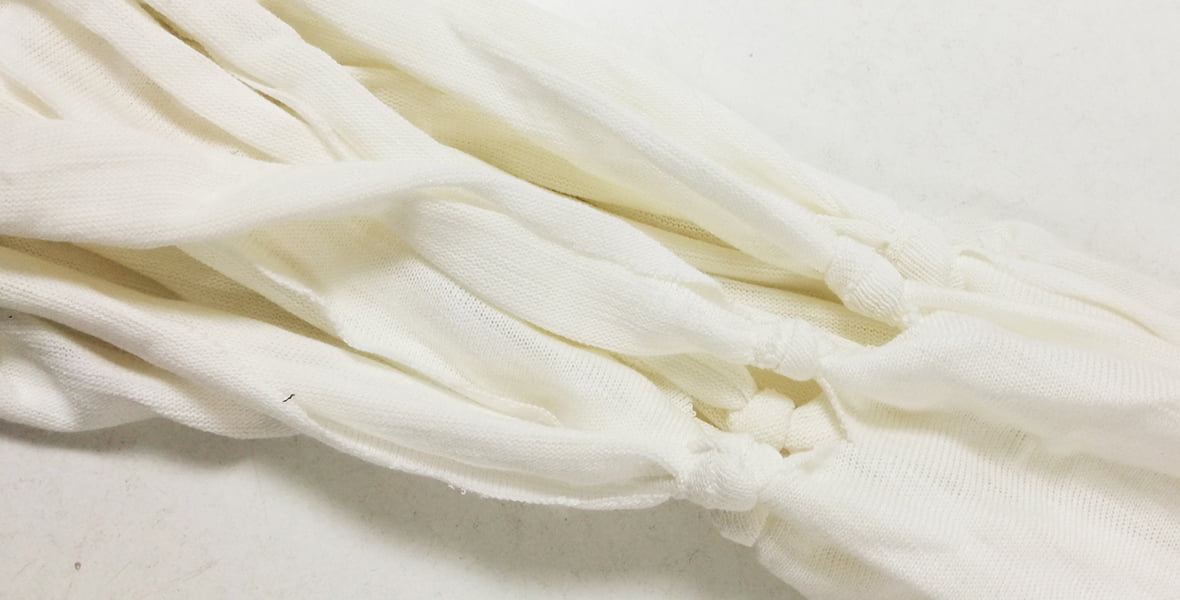 Susana Escribano Fular Joya. Color Crudo. Orion