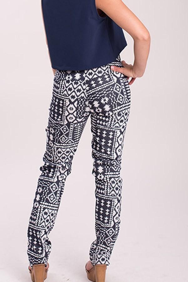 Susana Escribano Pantalon. Tipo Tejano Ajustado