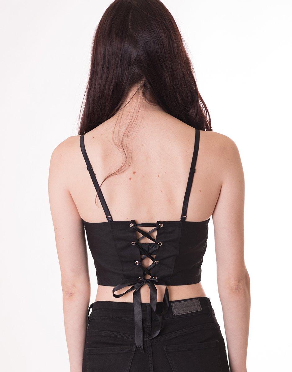 Susana Escribano Top Crop Corto. Color Negro