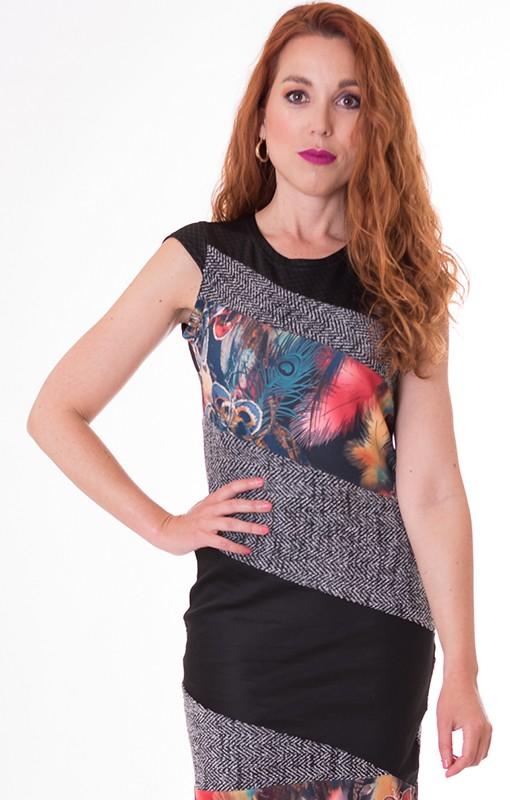 Susana Escribano Vestido Ajustado A Trozos