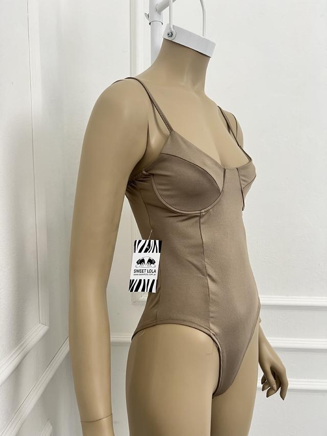 Sweet Lola Body Astrid