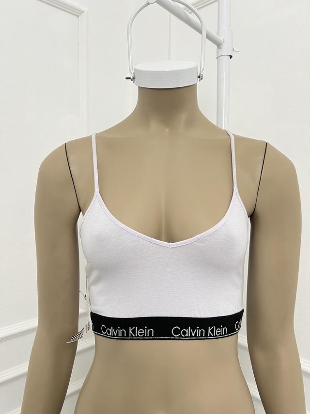 Sweet Lola Top Calvin Tira Fina