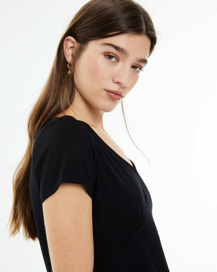 System Action Camiseta Negra De Manga Corta Y Cuello Pico