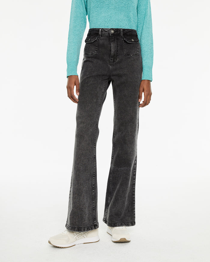 System Action Jeans Fit Flare Tiro Medio Detalle Bolsillos Delanteros