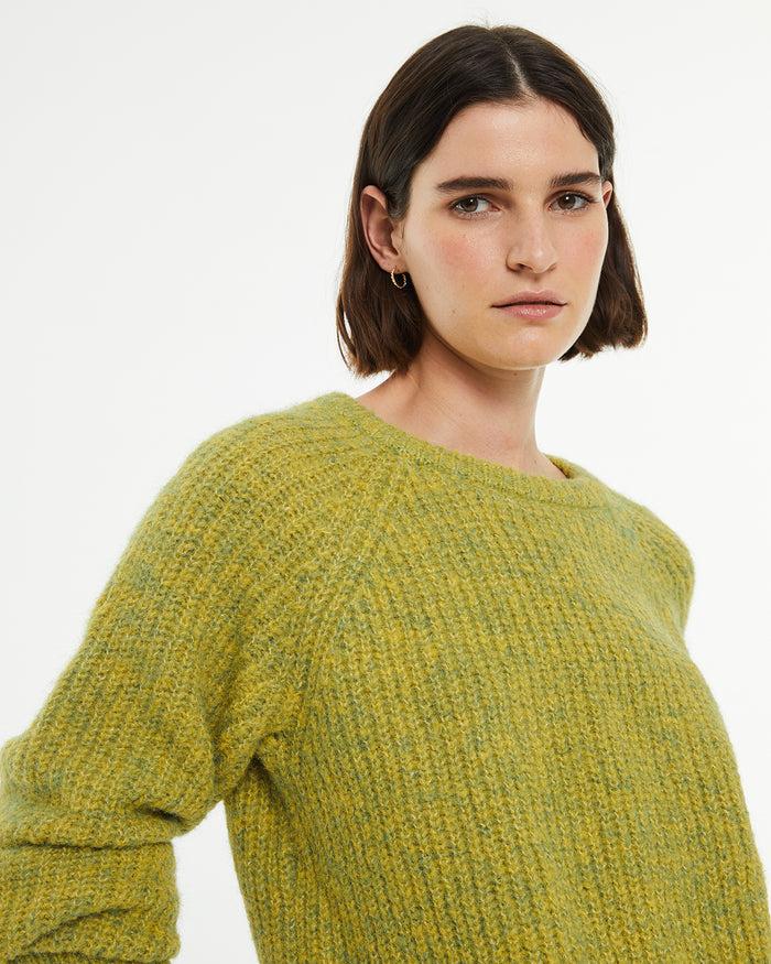 System Action Jersey Con Detalle Brillo En Cuello Y Puños