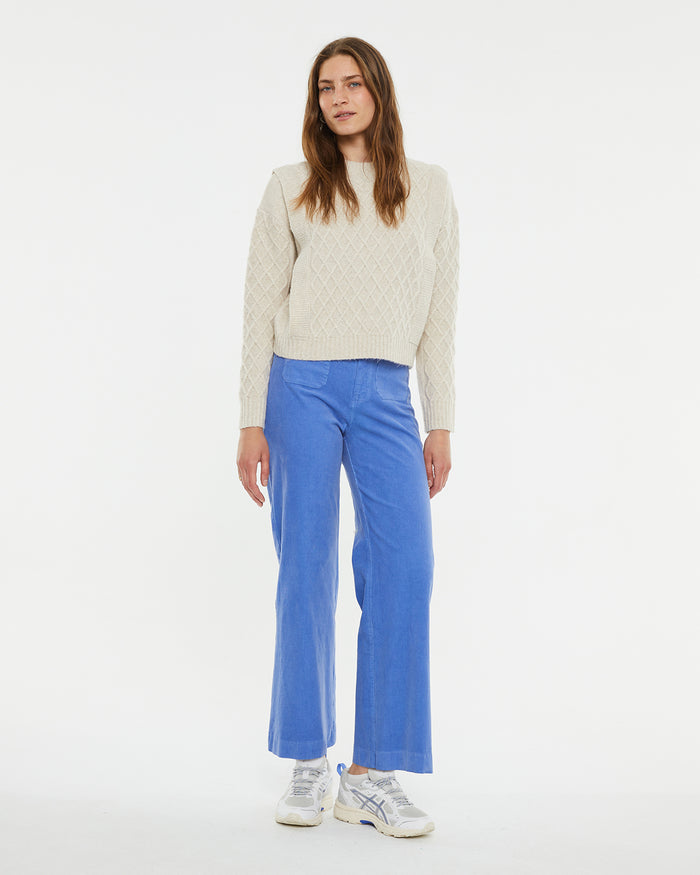 System Action Jersey Crop Con Aranes Y Detalle En Hombros