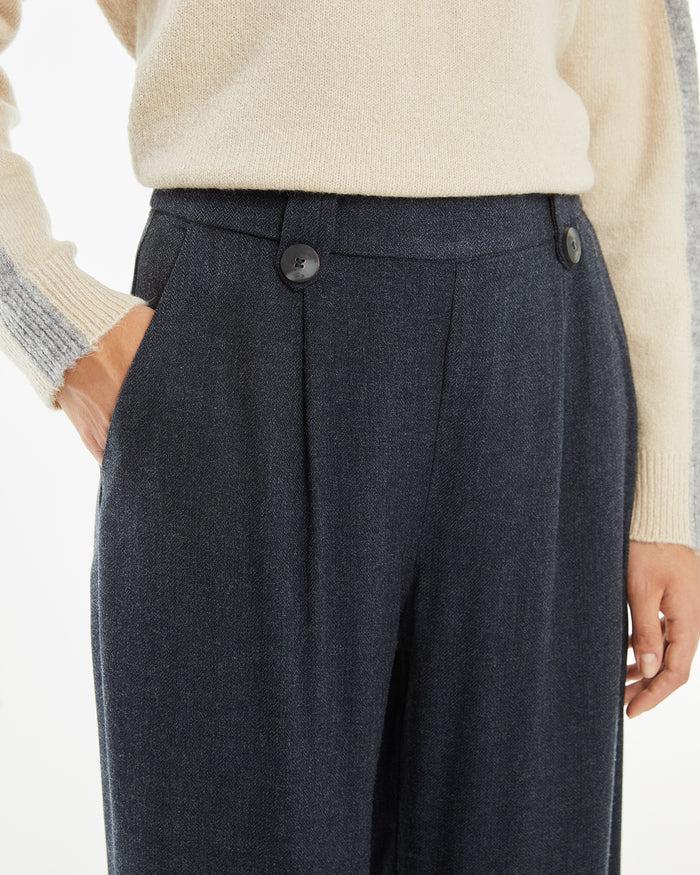 System Action Pantalón Largo Relaxed Fit Pliegues En Delantero