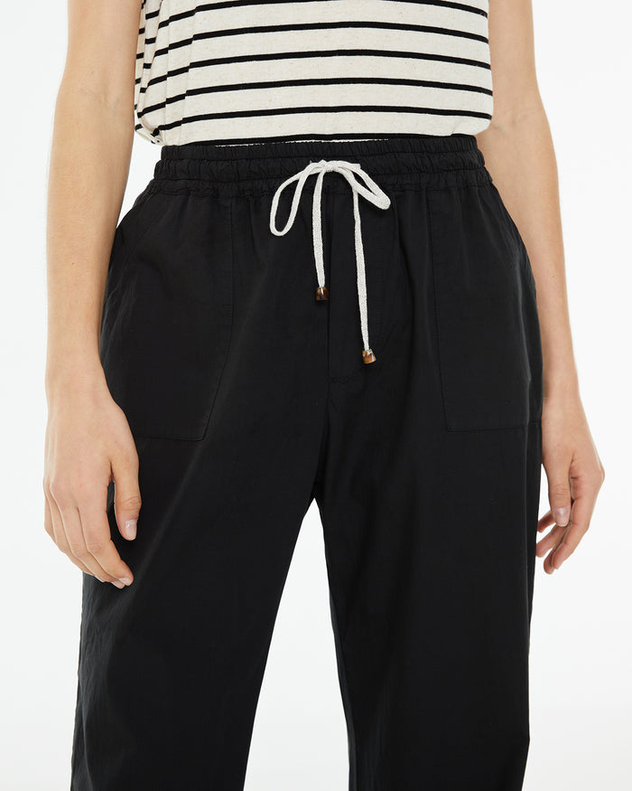 System Action Pantalón Recto Con Bolsillos Plastrón