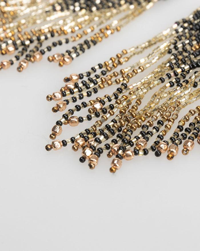 System Action Pendientes Cascada Mini Pedreria Negra Y Dorada