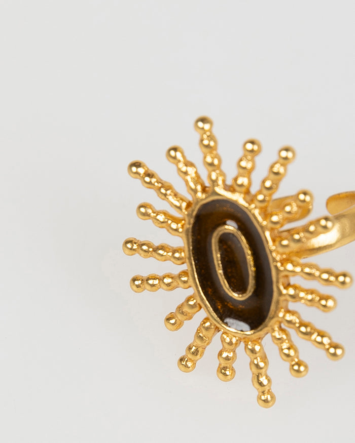 System Action Anillo Abierto Dorado Con Sol Negro