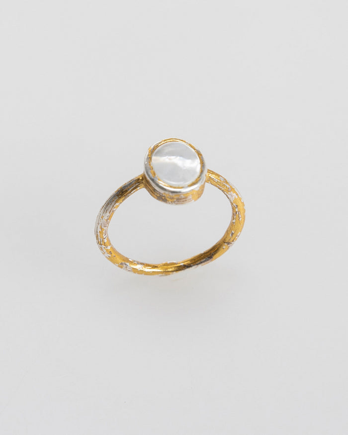 system action Anillo fino oro con piedra de color