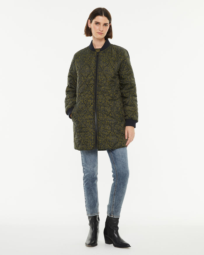 system action Anorak midi acolchado estampado