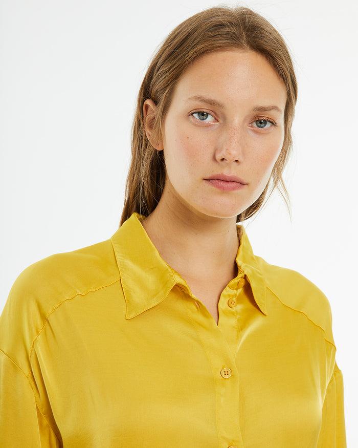 System Action Camisa Crop Manga Corta