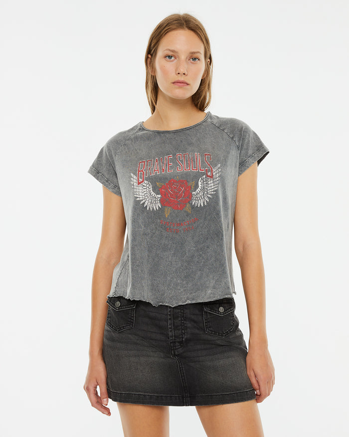 system action Camiseta manga corta estampado rosa