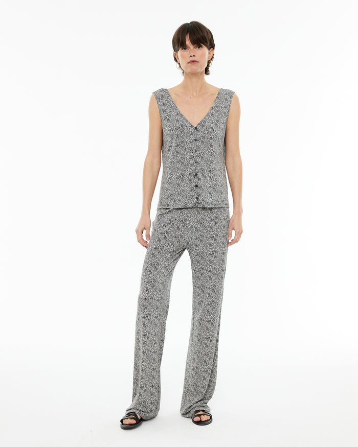 system action Pantalón confort estampado bicolor