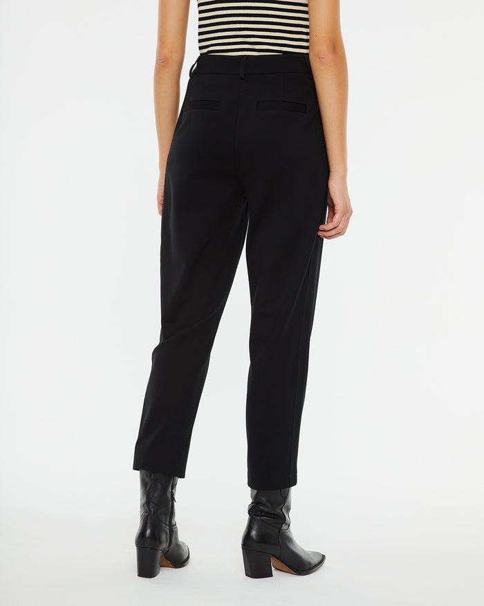 System Action Pantalón Recto Negro Confort