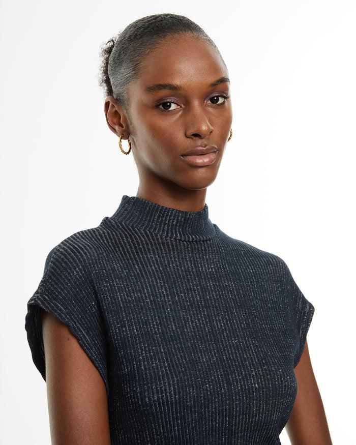 System Action Top Canalé Sin Mangas Cuello Perkins