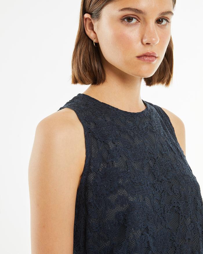 System Action Top Sin Mangas Tejido Blonda