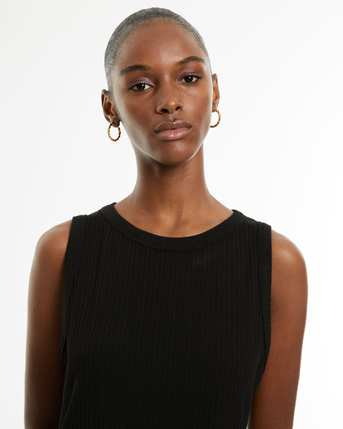 System Action Top Ajustado Escote Halter Sin Mangas