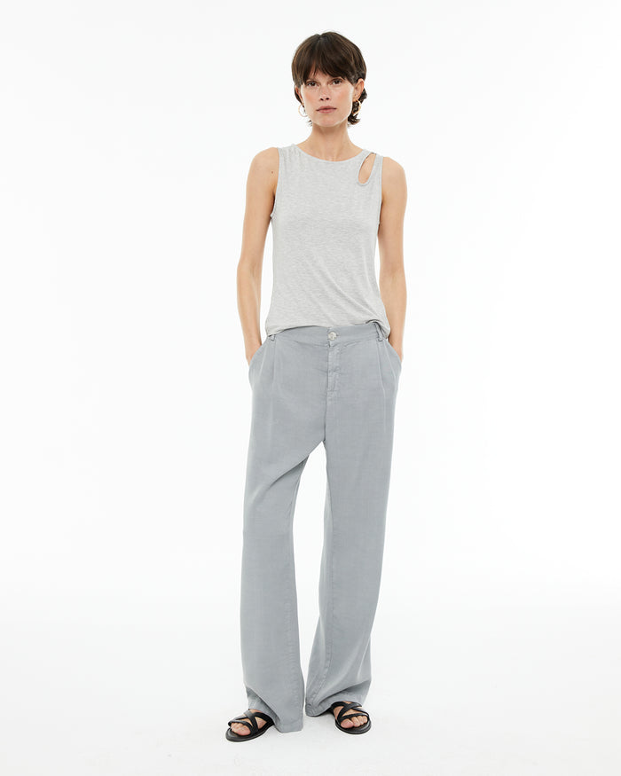 System Action Top Ajustado Sin Mangas Detalle Cut-out En Hombro