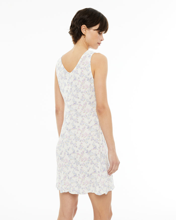 System Action Vestido Corto Estampado Floral Costadillos En Cuerpo